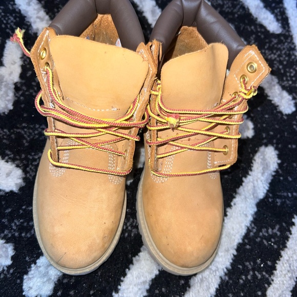 Kids Tan Timberland Boots - Picture 1 of 4